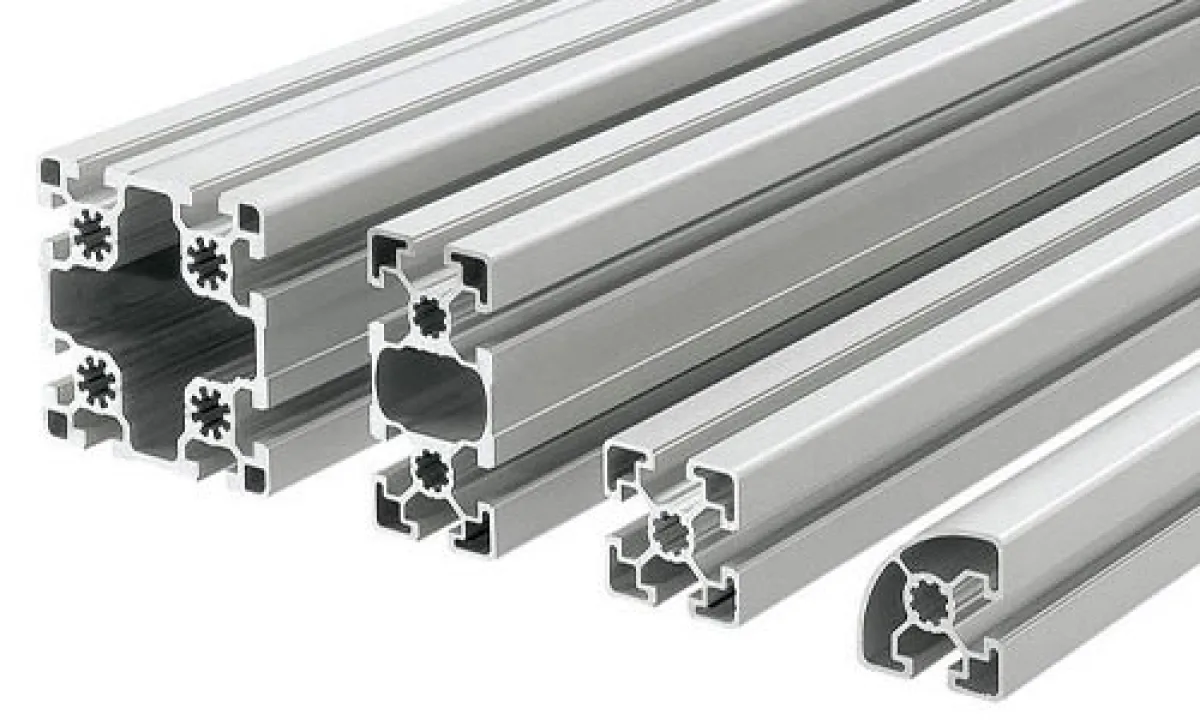 Aluminiumprofiler med 10 mm spår